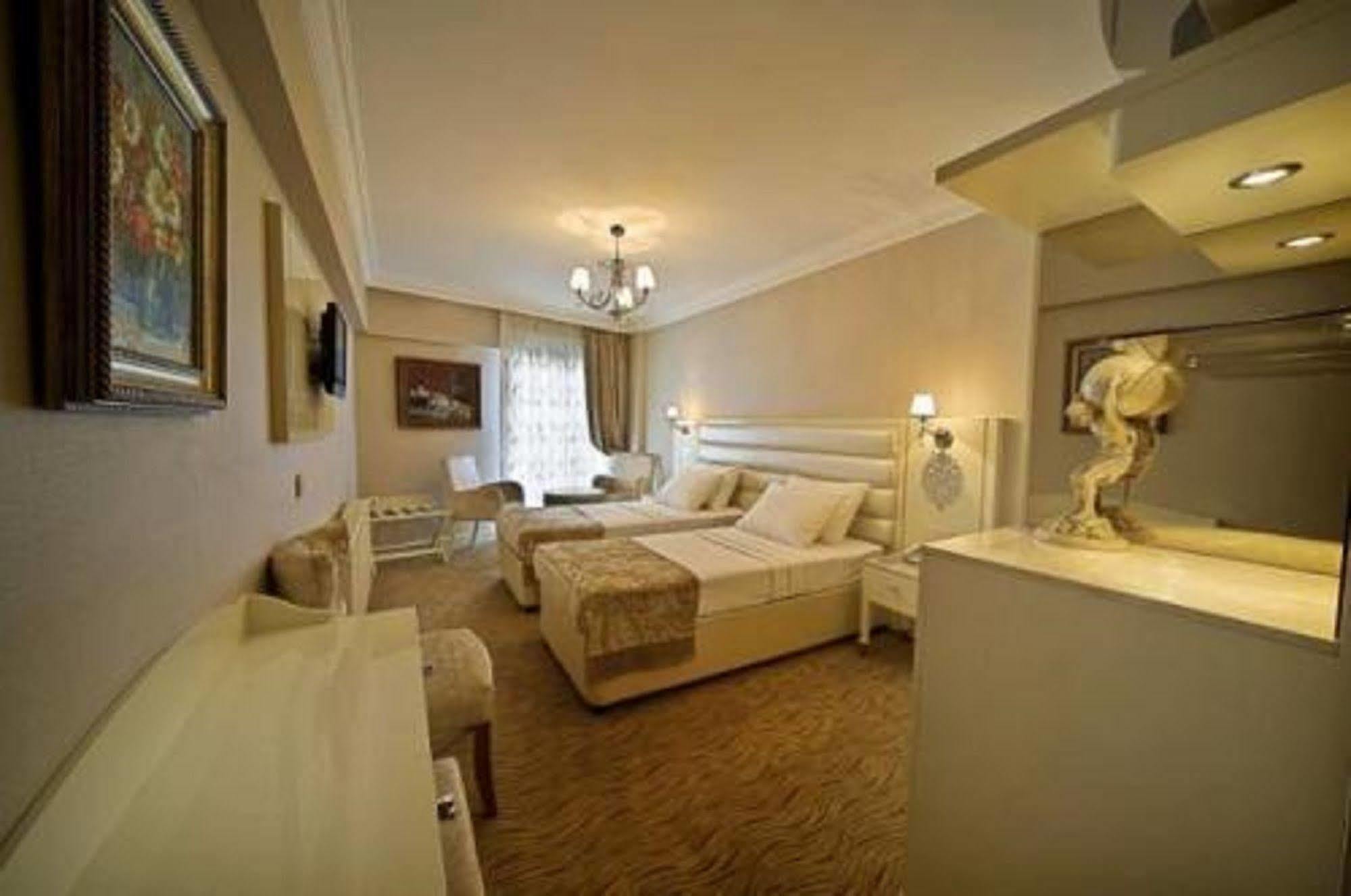Royce Hotel Estambul Exterior foto